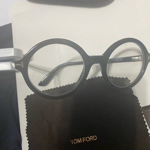 Tomford round glasses